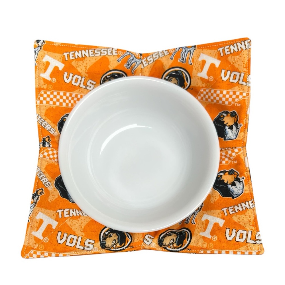 Hand Crafted Tennessee Vols Bowl Cozy Bowl Holder Microwavable Reversible Orange - Picture 8 of 12
